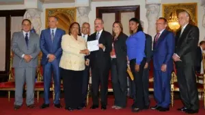 Gobierno entrega RD$104 millones al Proyecto de Desarrollo Económico Rural