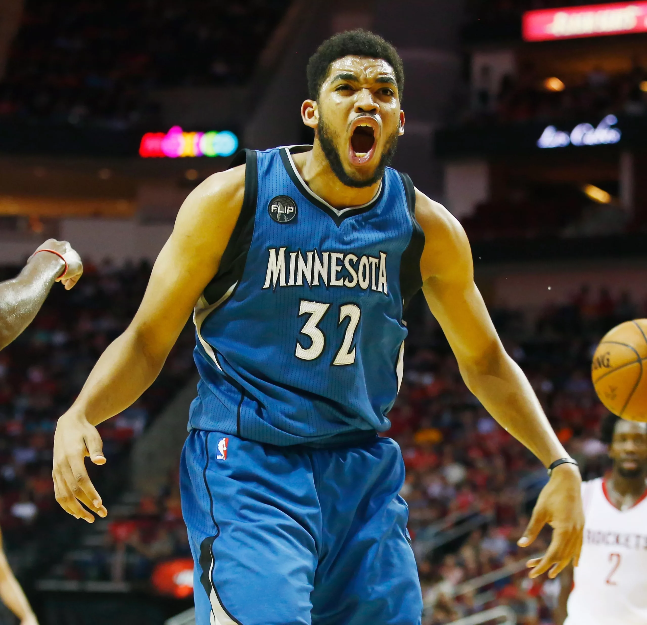 Karl Anthony  Towns es el latino más dominante en la NBA