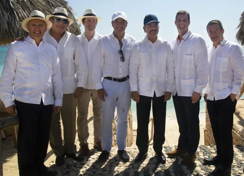 Danilo Medina presenta a inversionistas extranjeros el potencial de Bahía de las Águilas