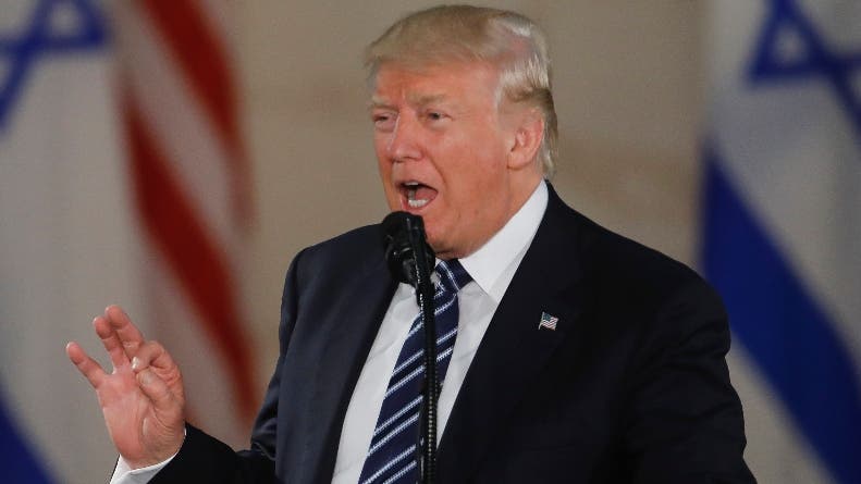 Trump celebra derrota del Estado Islámico en Raqqa, Siria