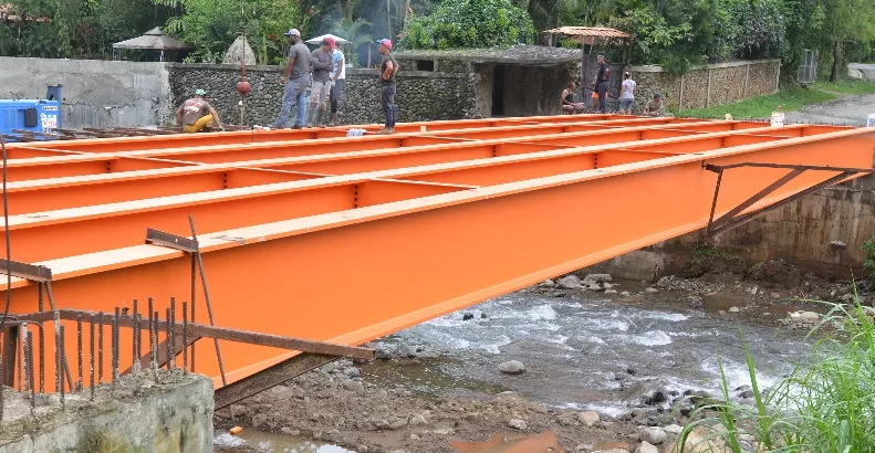 La Ceibita valora la construcción del puente sobre el río Yuboa