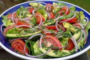 Las ensaladas nutritivas y fáciles de preparar