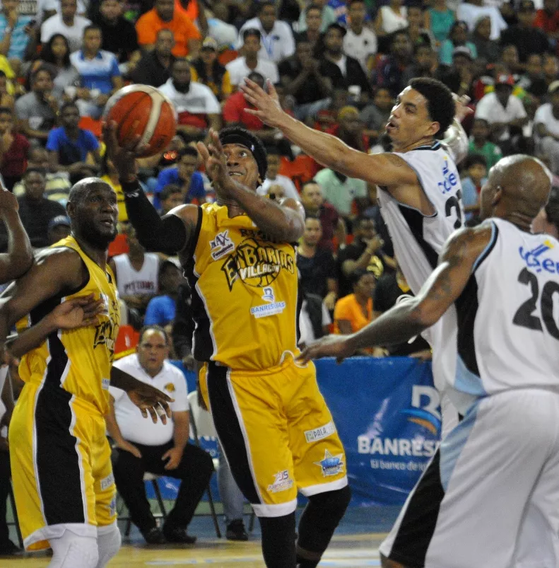 El Barias busca hoy su pase a la final del Torneo de Baloncesto Superior