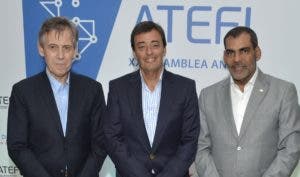 CardNET apoya asamblea