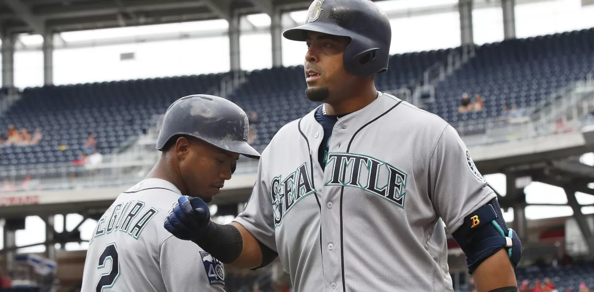 Nelson Cruz decide con el jonrón 12 para Seattle