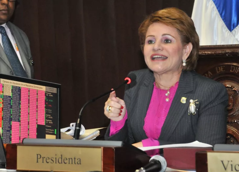 Lucía Medina no descarta seguir