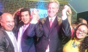 Alcalde NY endosa reelección concejal Ydanis Rodríguez alto Manhattan