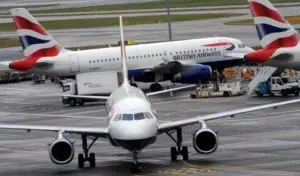 Cientos de viajeros aéreos afectados en Madrid por caída informática de British Airways