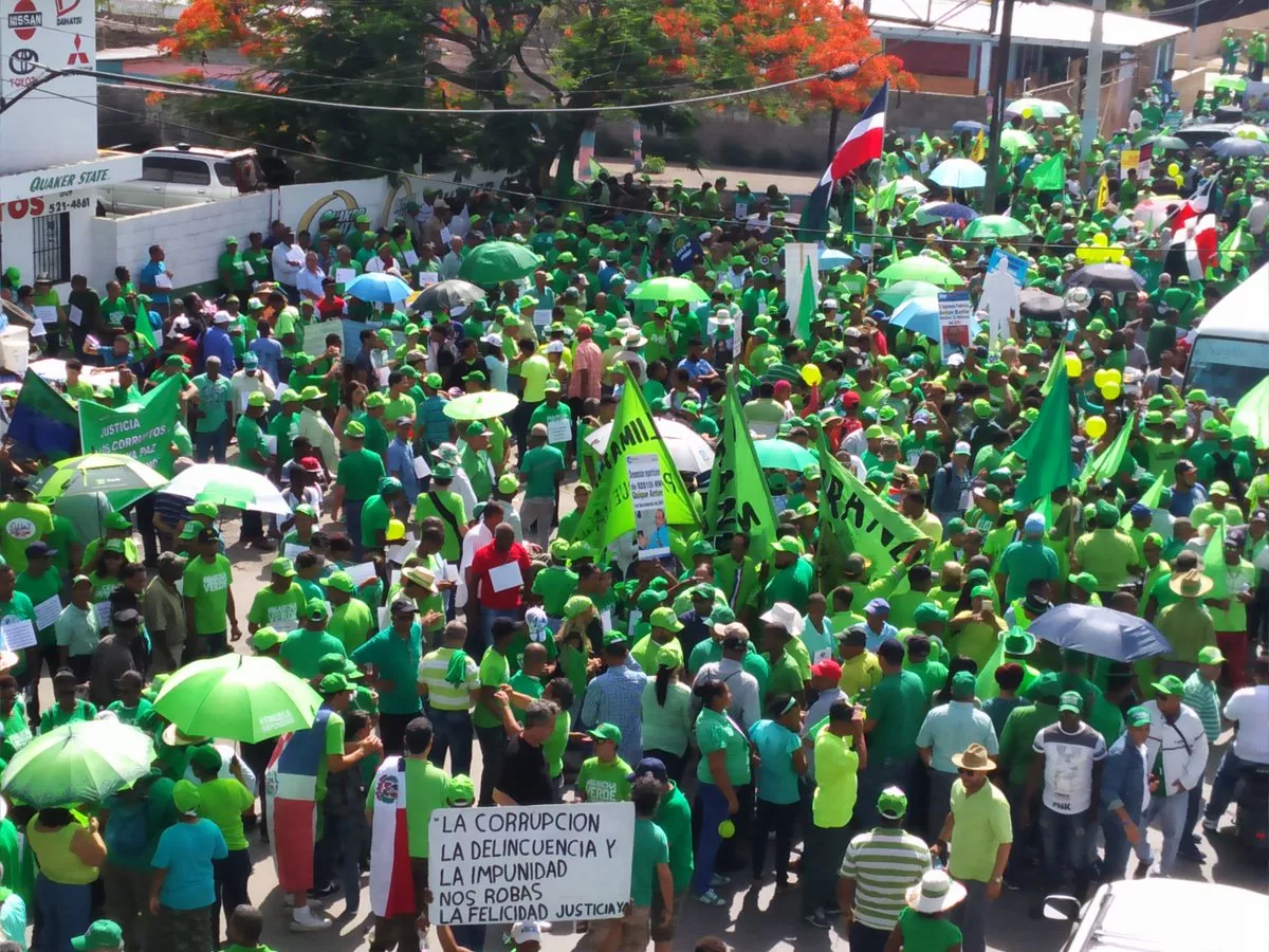 Video: Marcha verde en Azua culmina con manifiesto en el que piden 