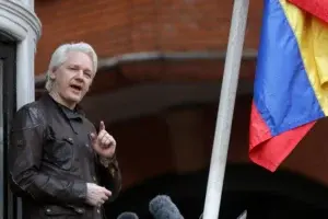 Julian Assange: “Es una victoria importante, pero la guerra acaba de comenzar»