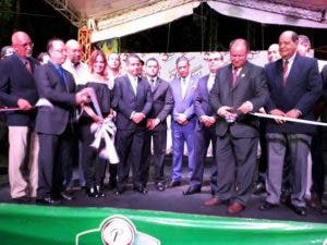 Anadive inaugura auto feria en Santiago, proyectan movilizar 600 millones de pesos