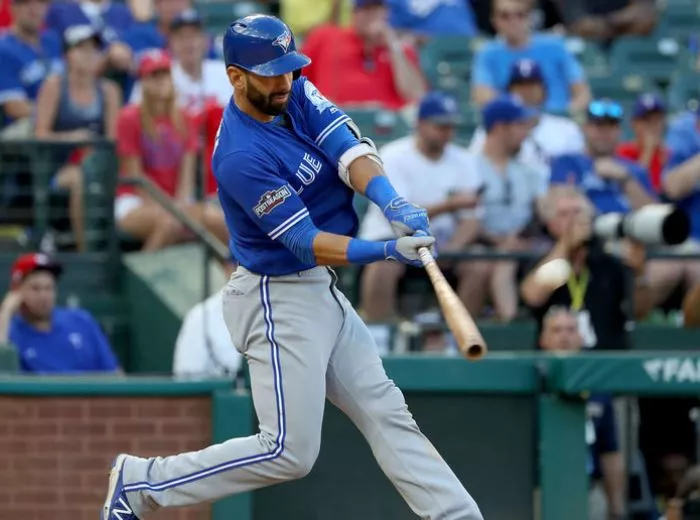 José Bautista y Estrada dan triunfo a Azulejos sobre Rangers