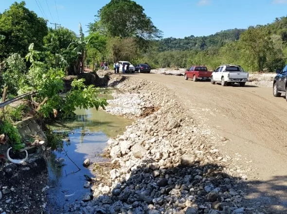 Lluvias han provocado colapso 42 puentes en la región sur