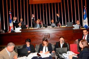 Senado recibe proyecto de Ley de Presupuesto para el 2019 por un monto de 921 mil 810 millones de pesos