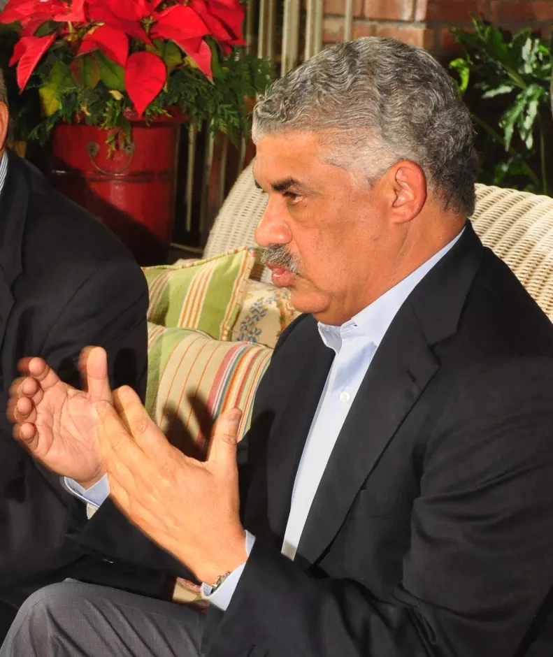 Reunión del Ing. Miguel Vargas Maldonado y Hatuey de Camps