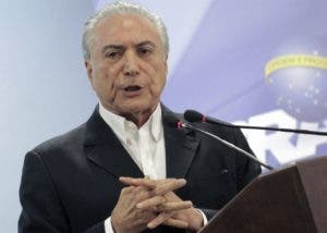 Temer es sometido a una operación de próstata y sigue ingresado en hospital