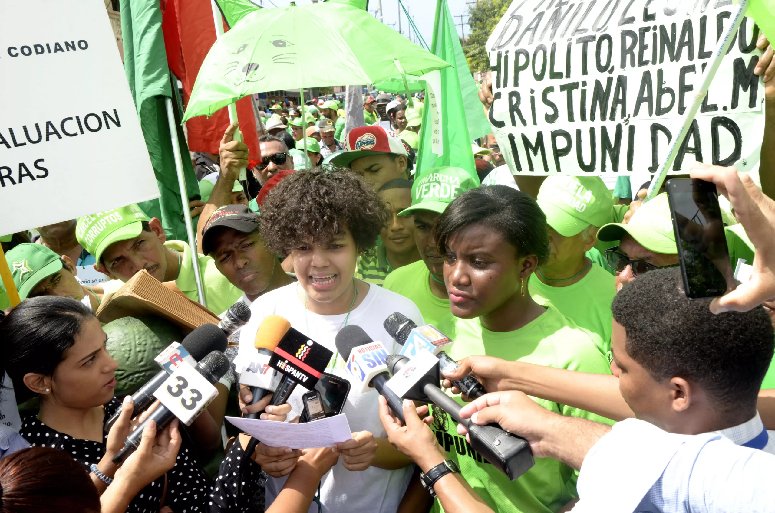 Marcha Verde exige investigación penal de Danilo Medina y plantas de Punta Catalina