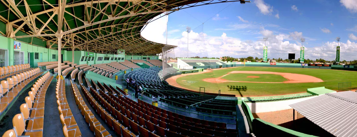 Estrellas Orientales anuncia equipo para temporada del béisbol dominicana