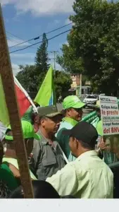 Ministerio de Defensa dice hombre que intentaron apresar en Marcha Verde se hace pasar por exteniente coronel