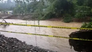 Comunidades de Altamira están incomunicadas tras el río llevarse puentes