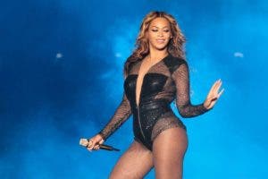 La cantante estadounidense Beyoncé dio a luz a sus gemelos