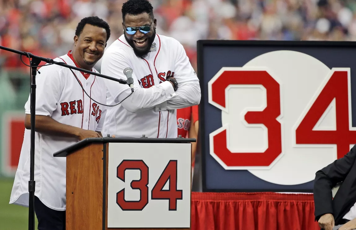 Albert Pujols alaba figura de David Ortiz al que Boston le retira número 34