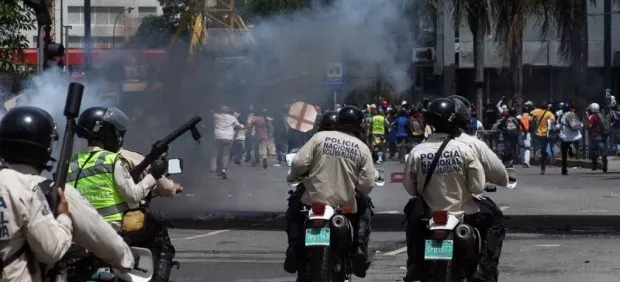 Venezuela: Reprimen con gases marcha contra Constituyente