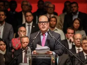 Oposición venezolana promete candidato único para presidencial de 2018