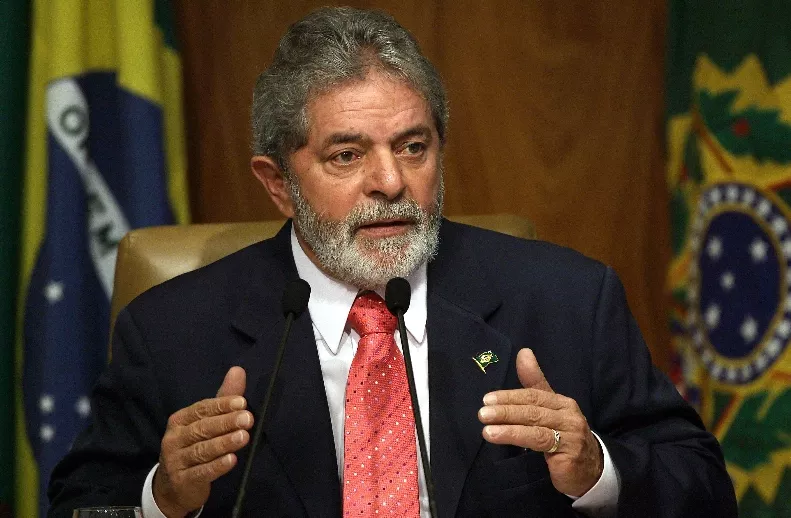 Justicia condena a Lula da Silva a  9 años de prisión por lavado