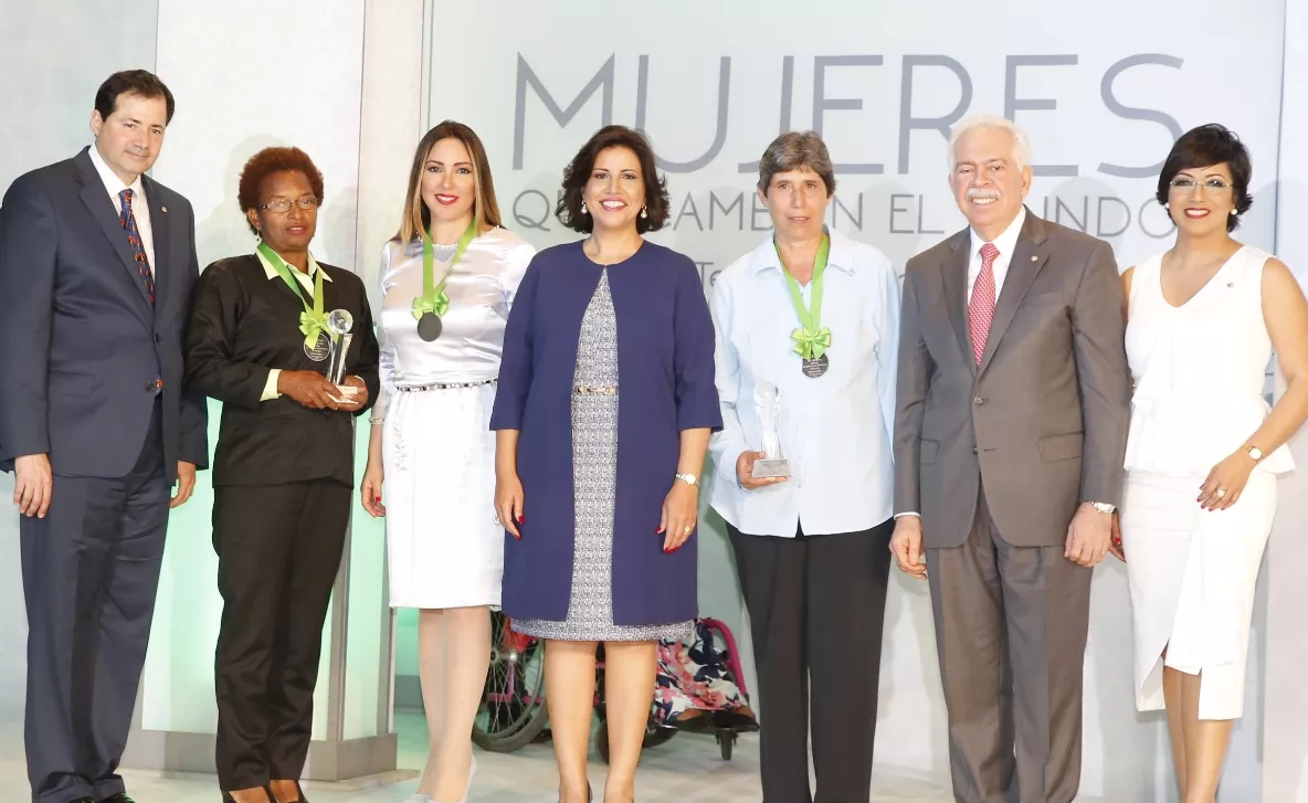 El BHD León entrega premio