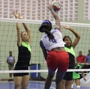 La Avenida gana Torneo de Voleibol de La Romana