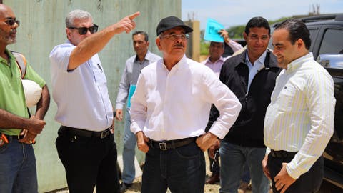 Danilo Medina supervisa avances edificaciones Ciudad Juan Bosch en Santo Domingo