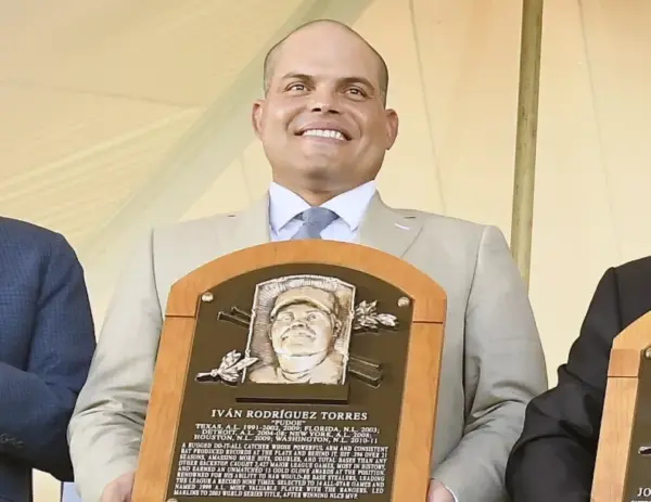 Bud Selig, Ivan Rodriguez, John Schuer, Tim Raines’Sr., Jeff Bagwell
