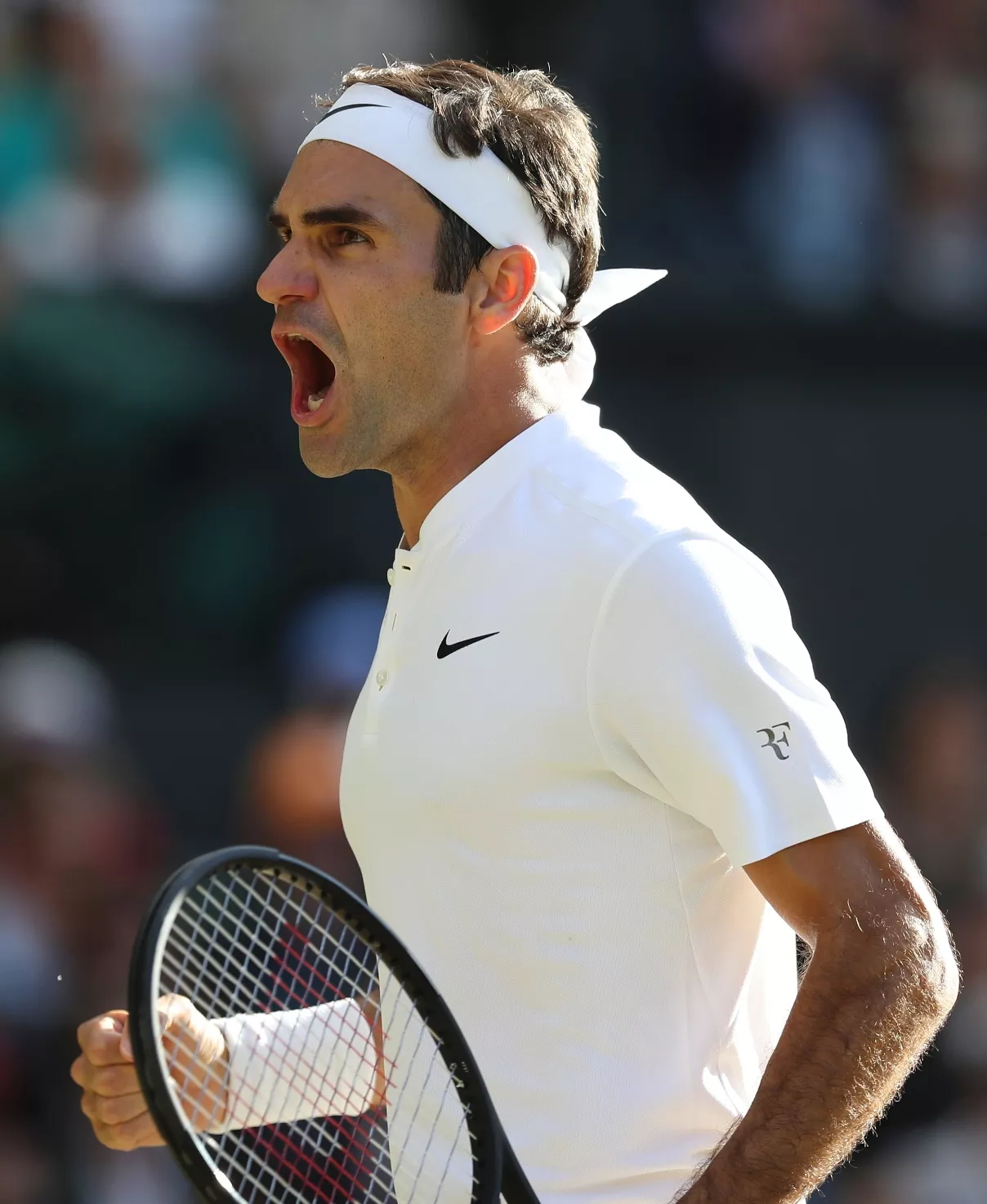 Federer avanza en torneo de Australia