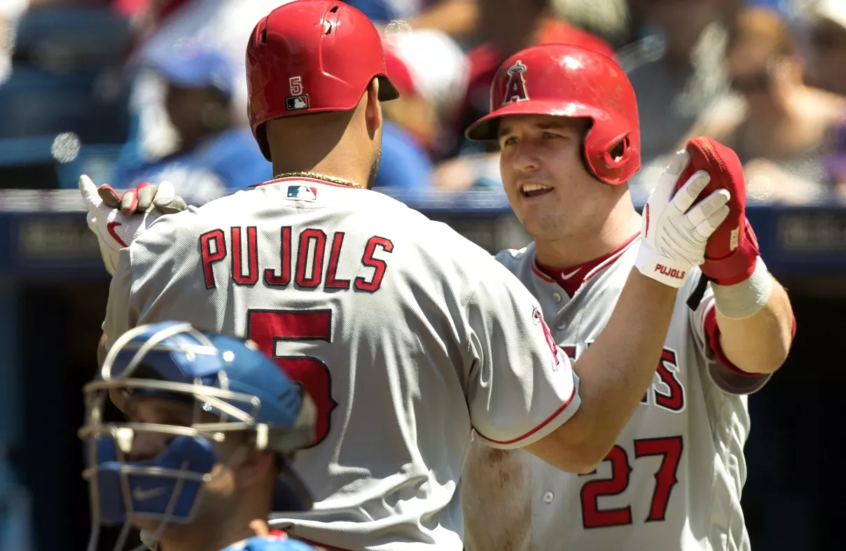 Pujols hace explosión con dos H4; remolca 4