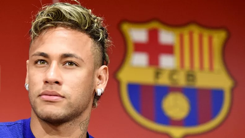 Neymar crea incógnita en equipo Barcelona