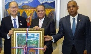 Pared Pérez recibe visita canciller Taiwán