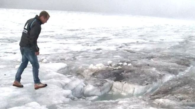 Cómo el retroceso de un glaciar permitió descubrir los cuerpos de una pareja desaparecida hace 75 años en Suiza