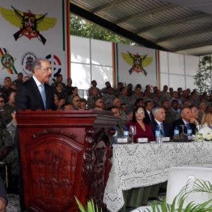 Danilo Medina inaugura hogar para militares retirados indigentes