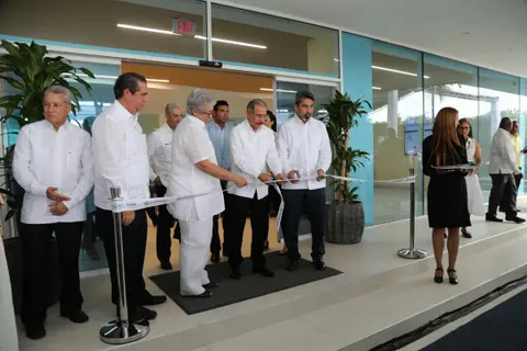 Inauguran clínica International Medical Group en Punta Cana