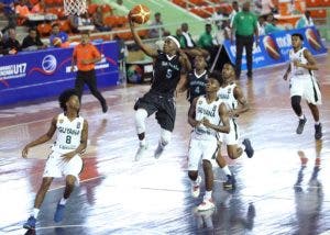 Bahamas inicia Centrobasket Sub-17 con aplastante triunfo ante Guayana