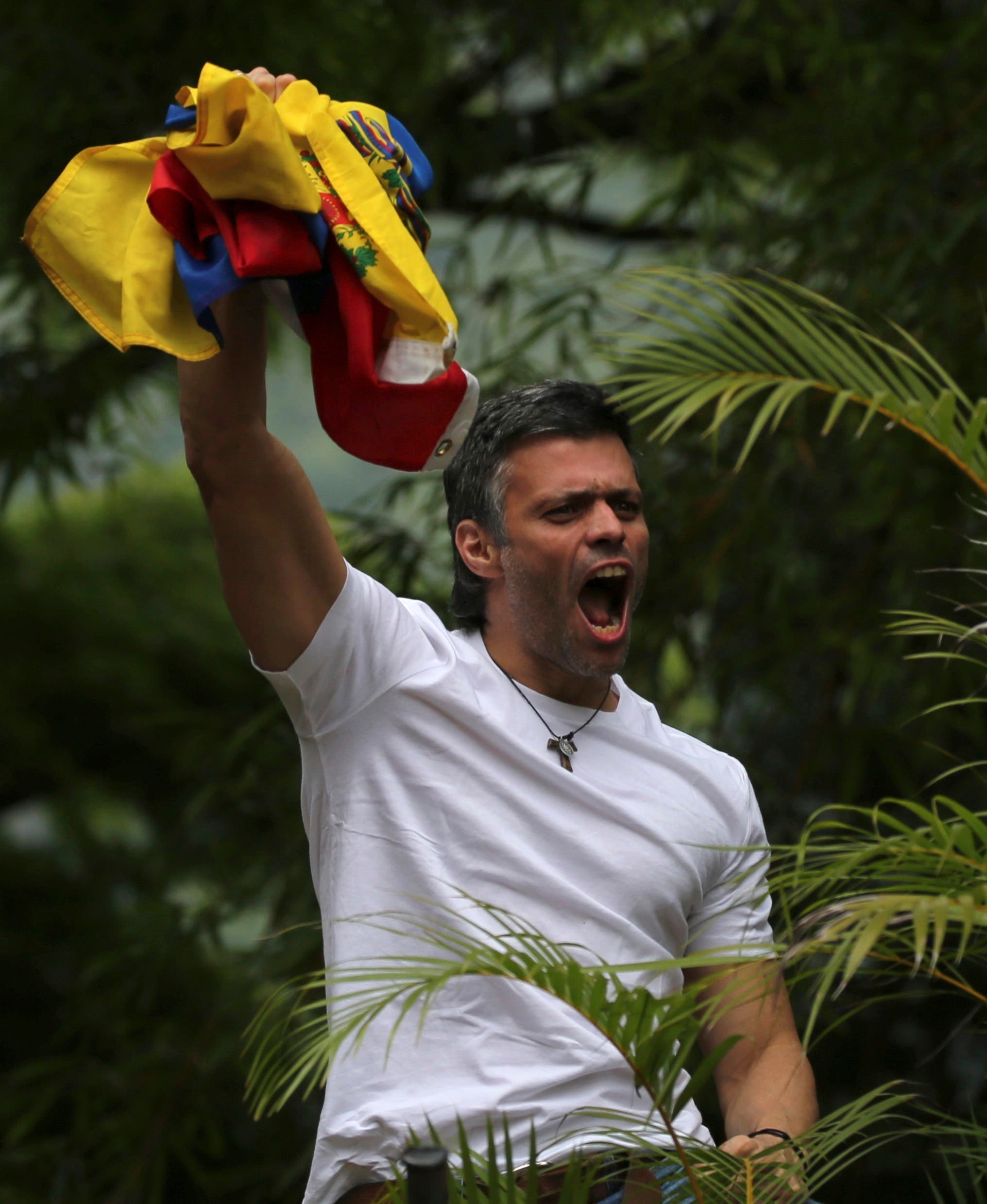Con Leopoldo López fuera de prisión, Venezuela cumple 100 días de protestas