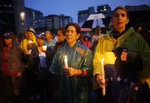 Oposición votará en plebiscito simbólico como ofensiva final contra Maduro