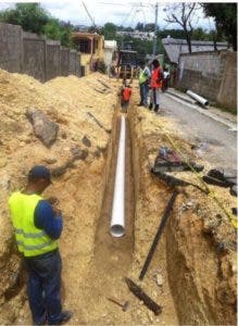 CAASD refuerza red de agua potable en sector Los Ríos