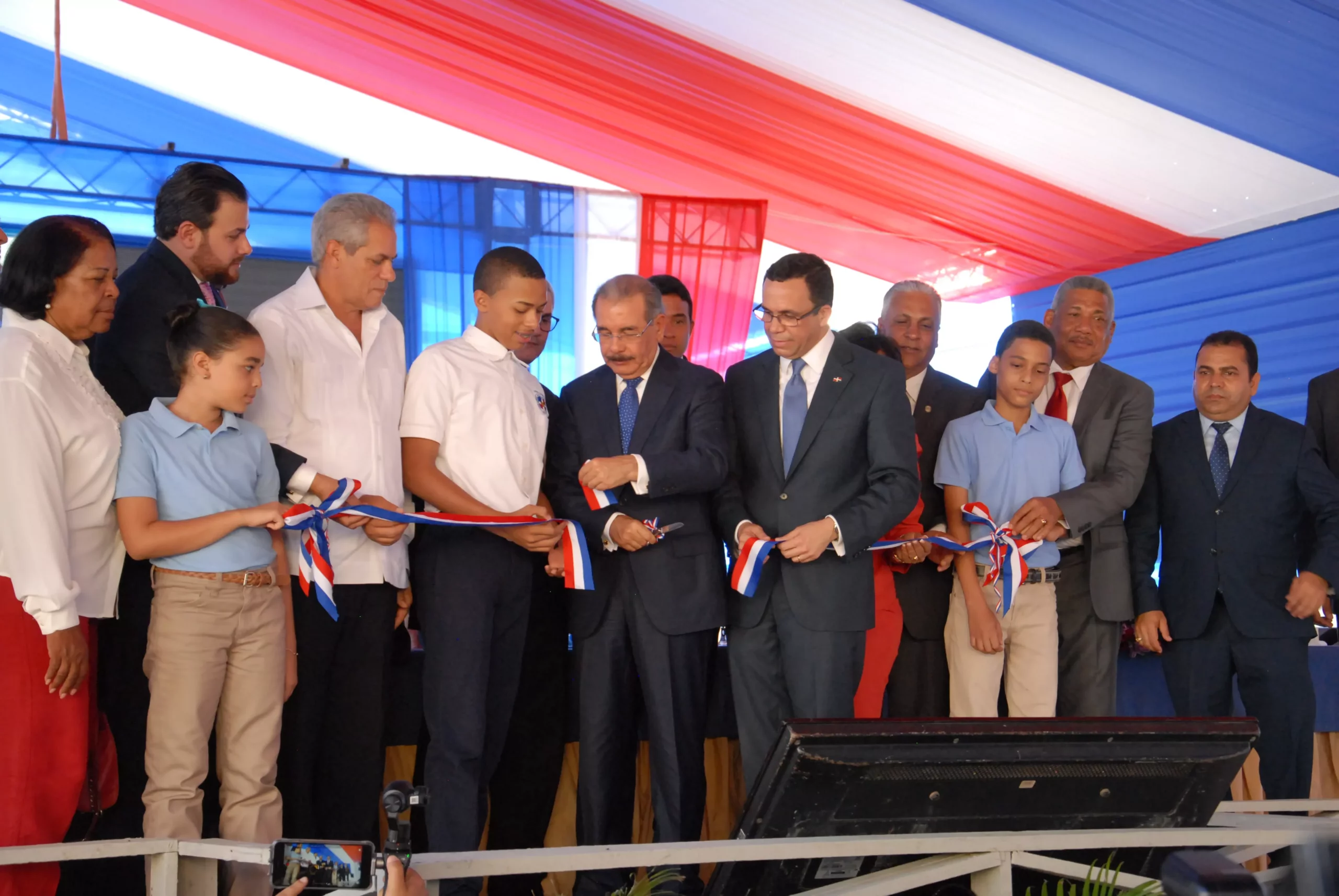 Presidente Danilo Medina entrega un liceo técnico en San José de Ocoa