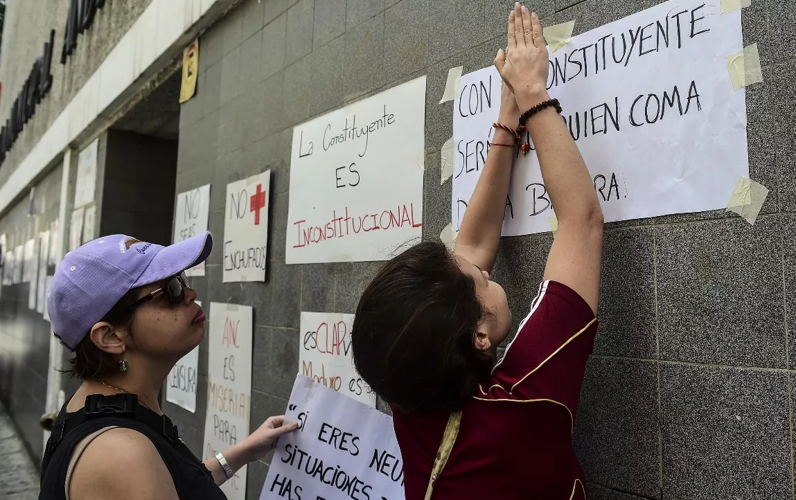 A contrarreloj, opositores venezolanos intentan frenar Constituyente