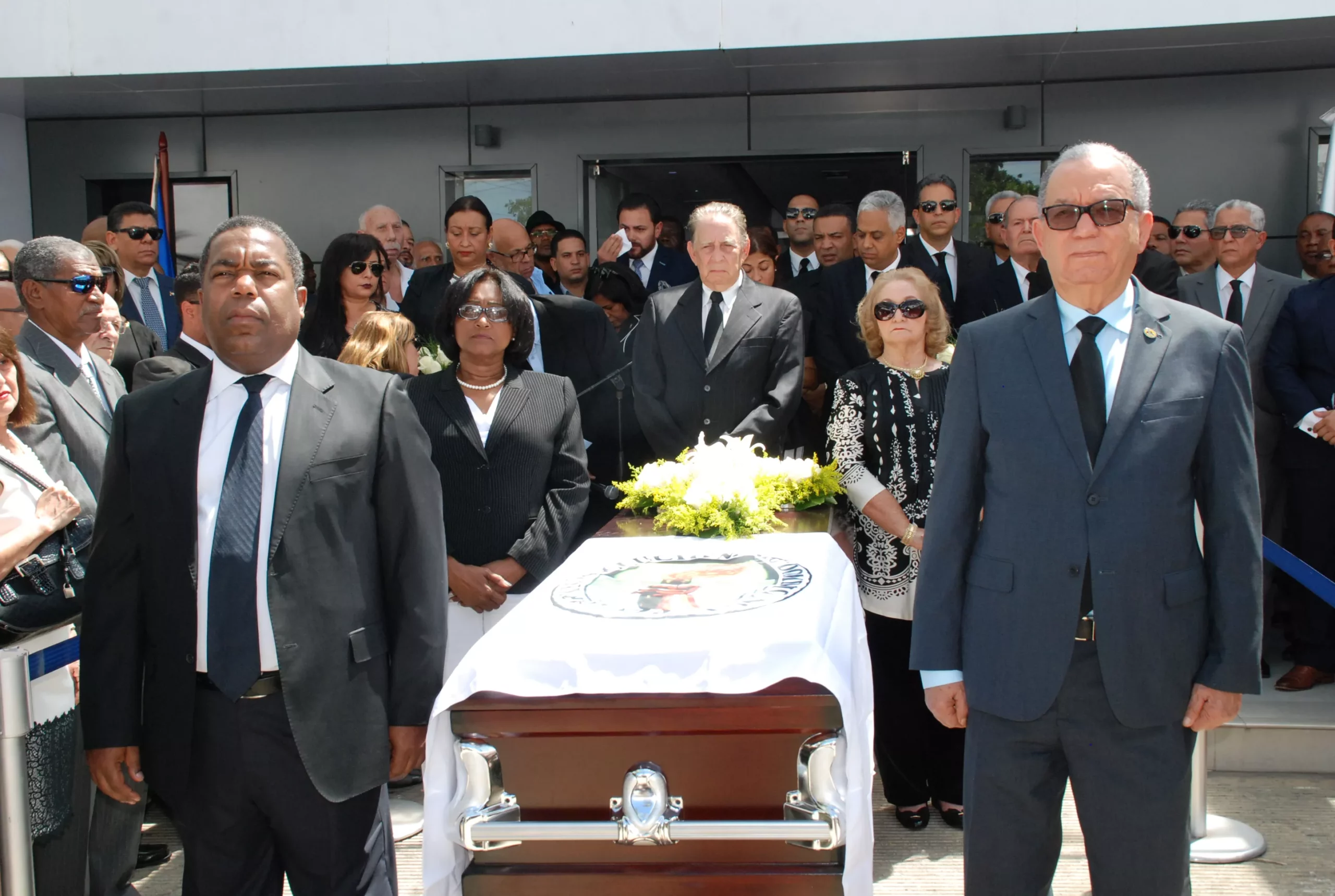 El PRD rinde tributo a Fulgencio Espinal