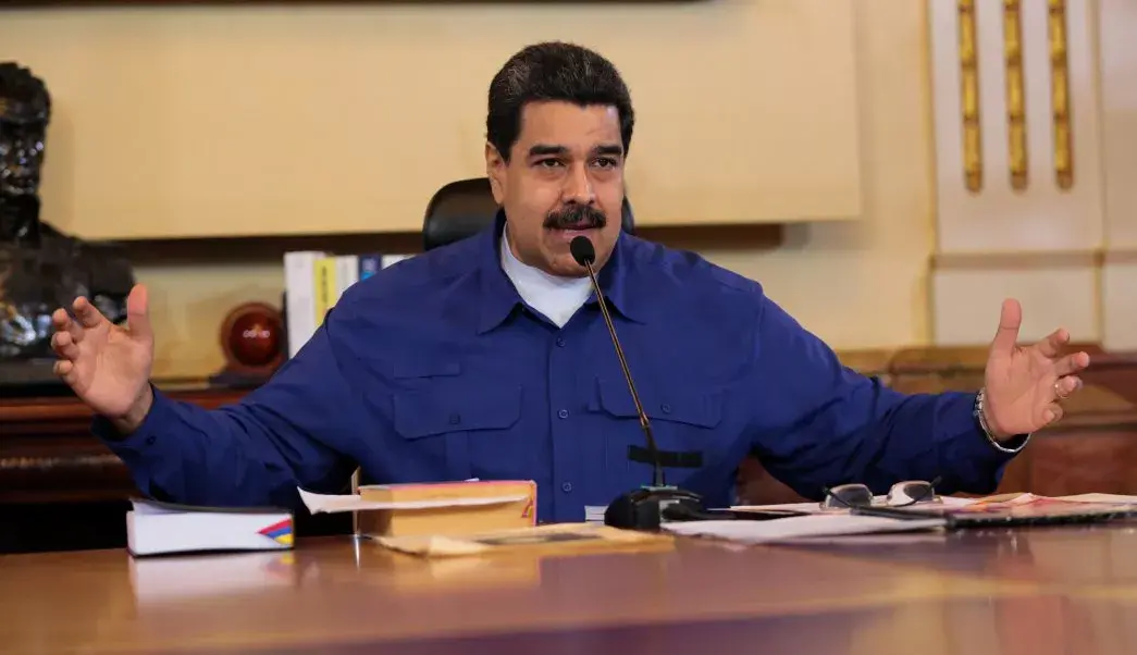 Maduro dice que precio del crudo es estable y el país va hacia la prosperidad