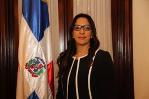 Rhina Alessandra Díaz Tejada, suplente de la miembro titular del TSE, Rafaelina Peralta