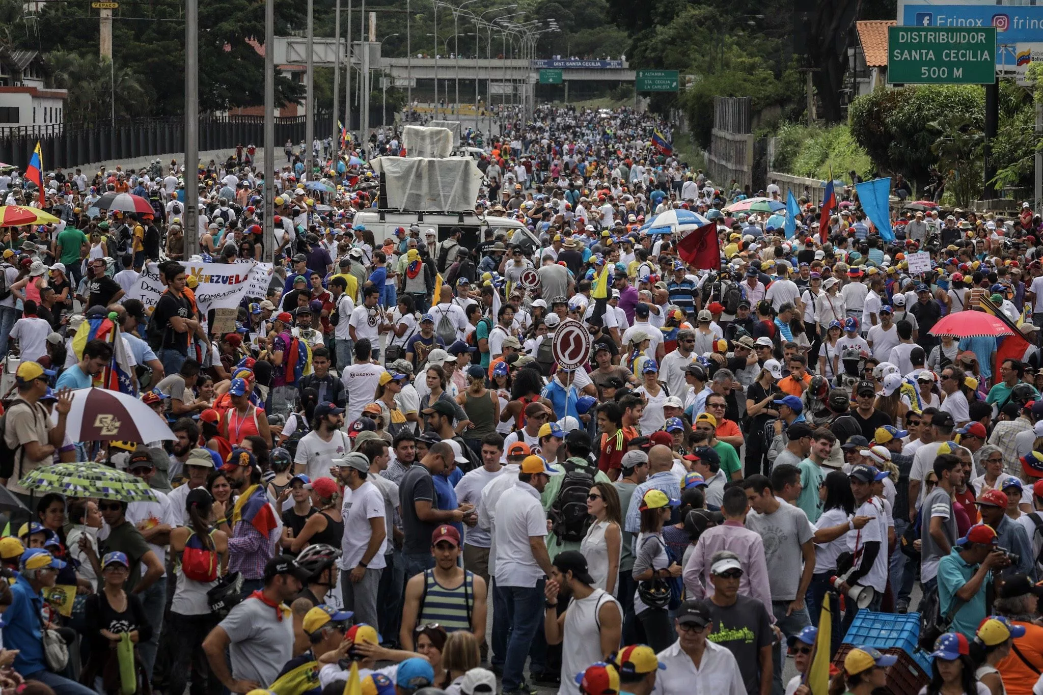 Fiscalía venezolana confirma 4 muertes y suben a 89 los fallecidos en protestas